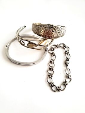 Silver-Tone Mixed Metal Bracelet Set - Floral Cuff & Link Chain - Vintage